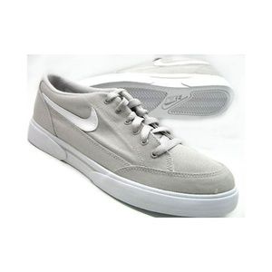 Nike GTS 16 Tan Canvas Sneakers